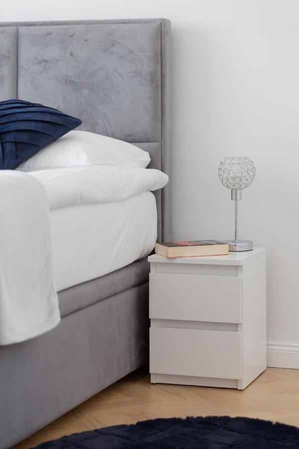 Warsaw Kotsisa Apartments With Parking By Noclegi Renters Luaran gambar