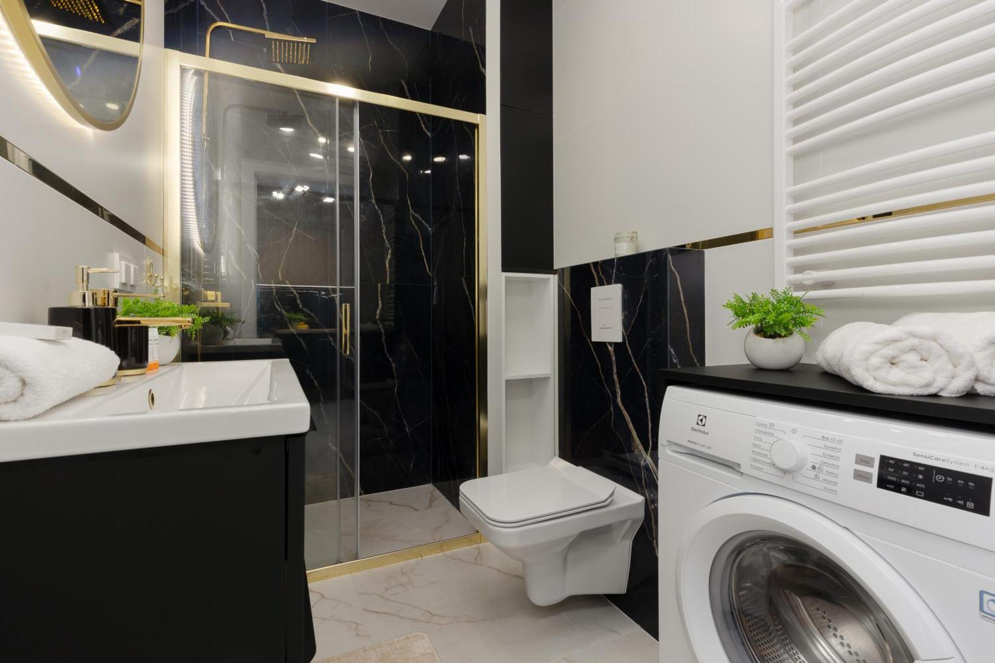 Warsaw Kotsisa Apartments With Parking By Noclegi Renters Luaran gambar